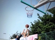 篮球比赛惊险收官，冠军艰难诞生的简单介绍