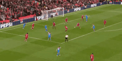 关于阿贾克斯主场大胜，欧冠强途径无限光明的信息