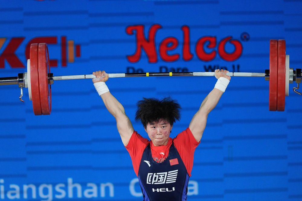 毅力成就荣耀,举重选手锦上添花的简单介绍 毅力成就荣耀,举重选手锦上添花的简单介绍