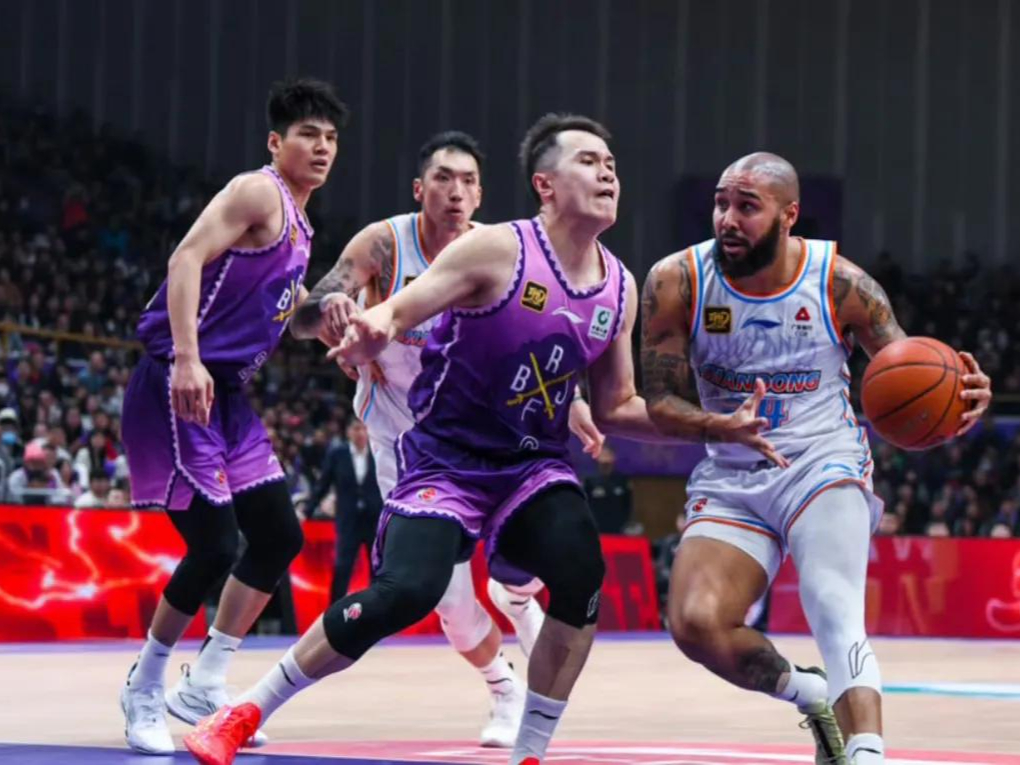 山东队主场迎战,期待全队发挥稳定 山东队主场迎战,期待全队发挥稳定