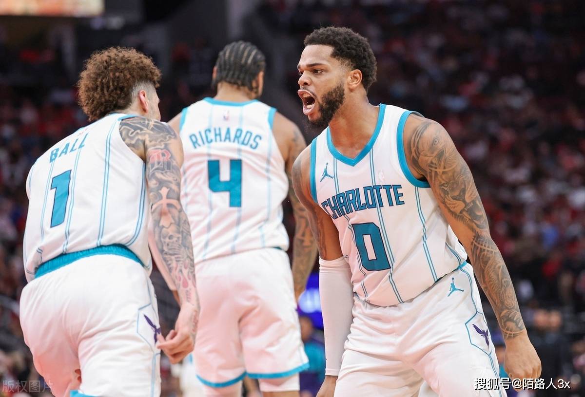 火箭客场爆冷输给黄蜂，连败继续