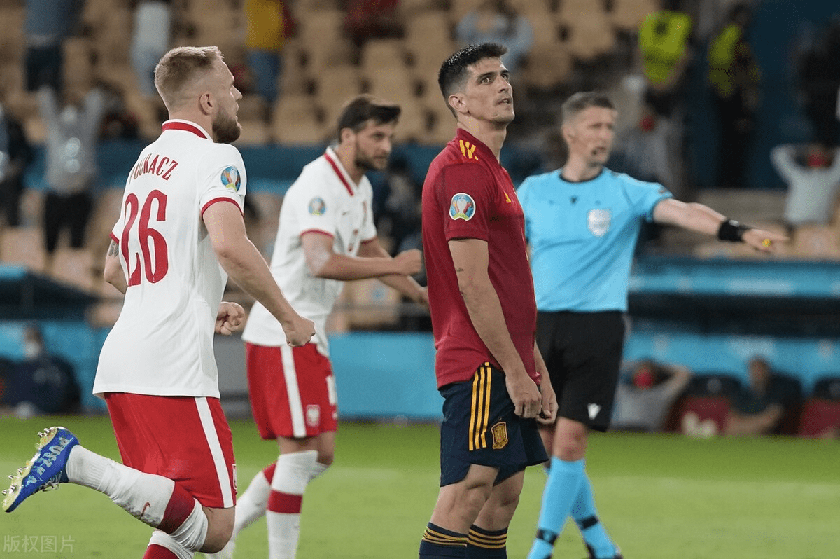 马德里德比战平，球迷意外欣喜看好未来