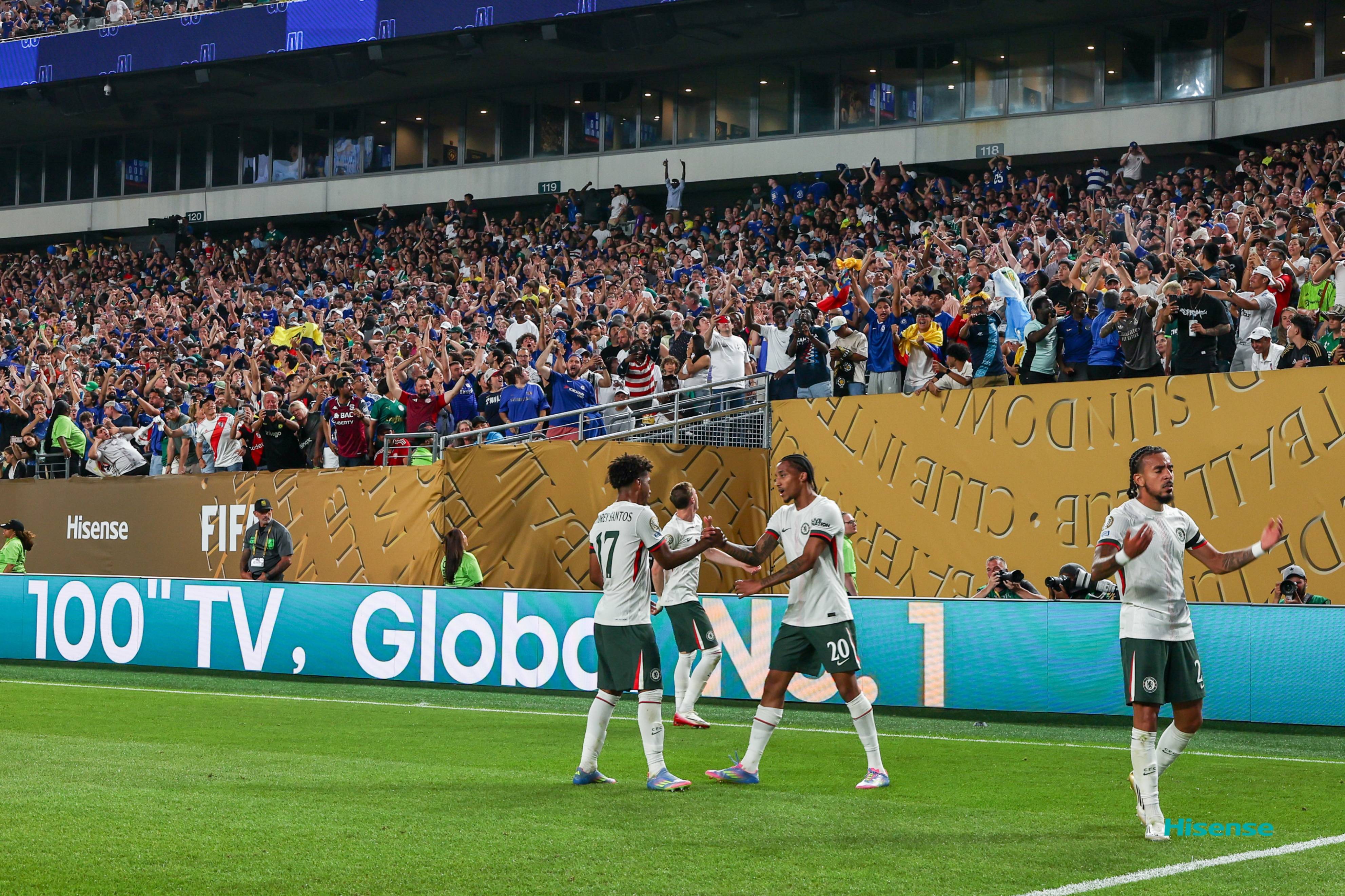 切尔西惊险战平对手，欧冠前景堪忧的简单介绍